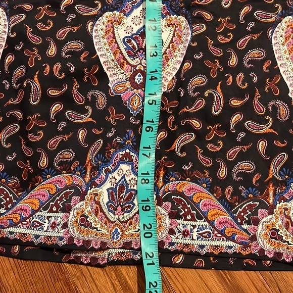 J Crew women’s Multi Paisley The Pencil Skirt Sz 2 - Picture 10 of 12